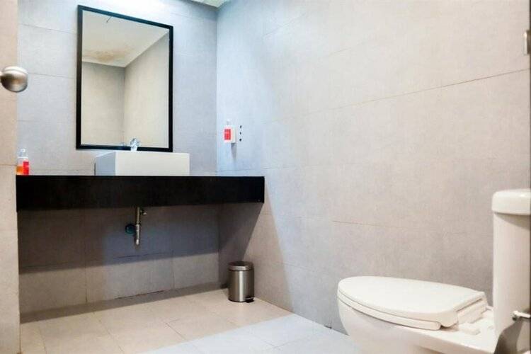 Super Oyo Townhouse 1 Hotel Salemba