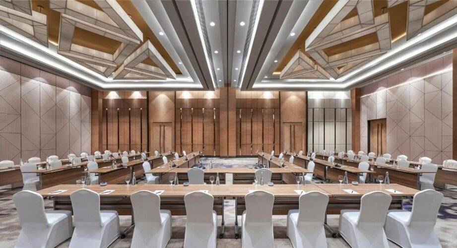 Artotel Suites Mangkuluhur Jakarta