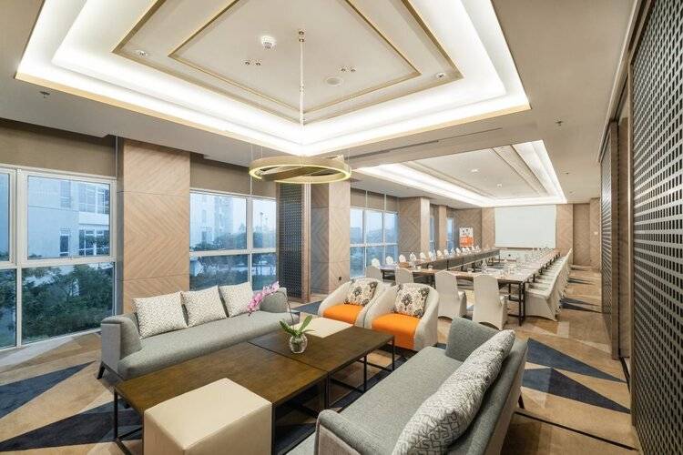 Harris Suites Puri Mansion