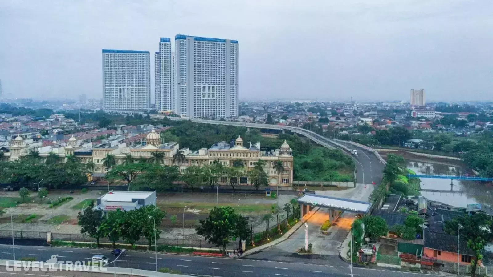Harris Suites Puri Mansion