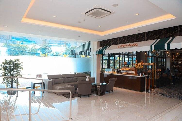 Leisure Inn Arion Hotel