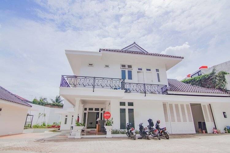 Capital O 90342 Kemang Garden