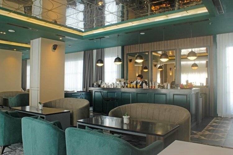 Sutasoma Hotel
