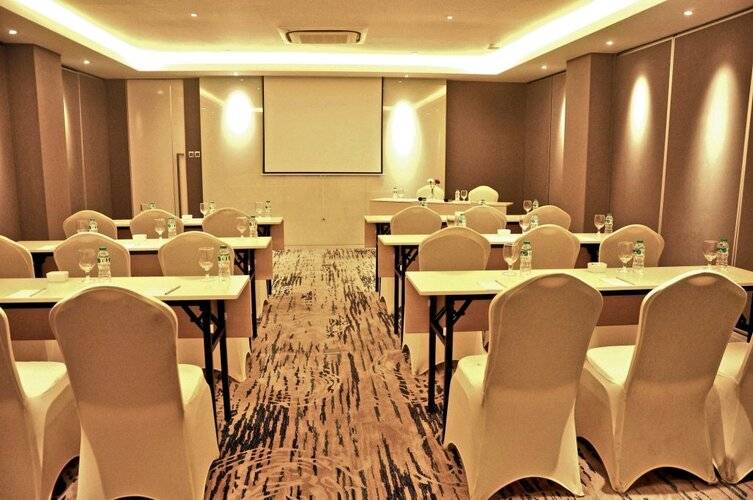 Grand Picasso Hotel