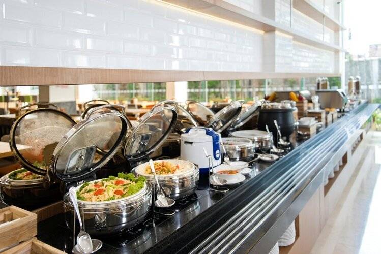 Holiday Inn Express Jakarta Matraman, An Ihg Hotel - Chse Certified