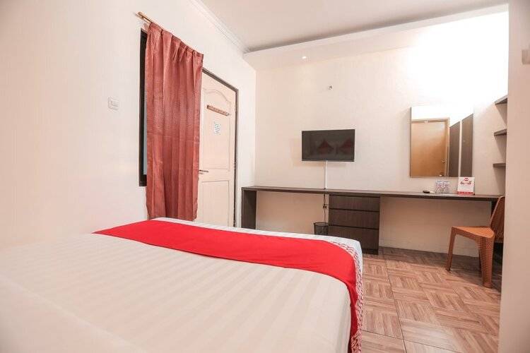 Oyo 141 Fatmawati Cozy Residence