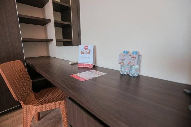 Oyo 141 Fatmawati Cozy Residence