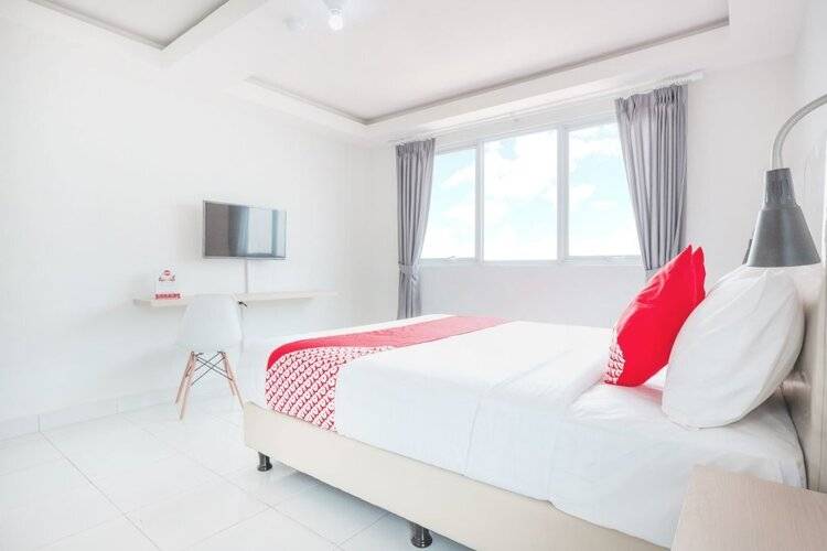 Flagship 210 Amethyst Kemayoran