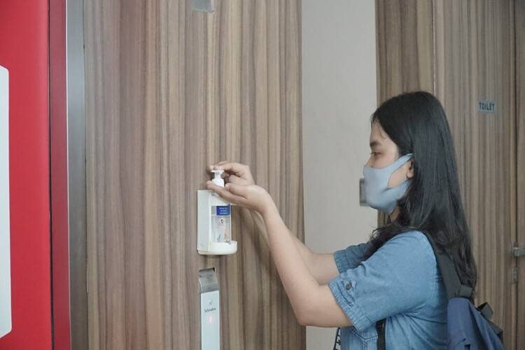 Reddoorz @ Jalan Gatot Subroto Jakarta