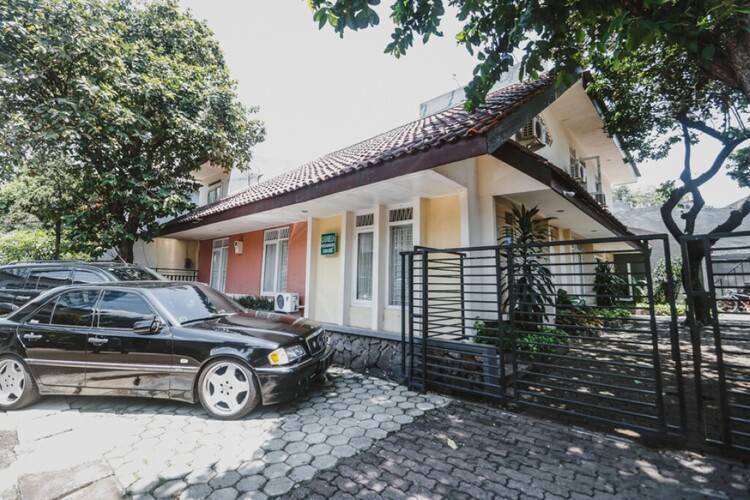 Reddoorz @ Jalan Gatot Subroto Jakarta