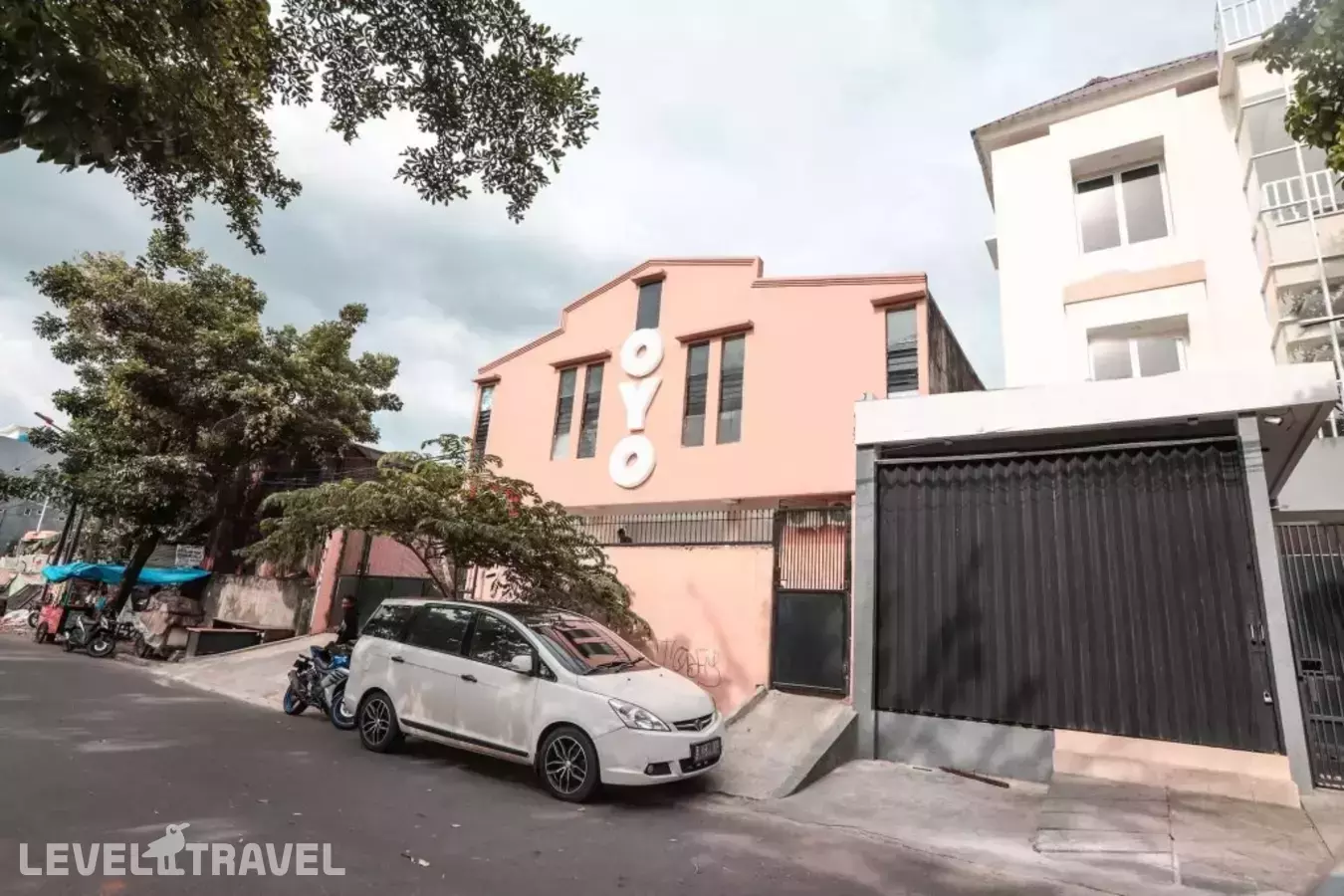 Super Oyo 160 Lontar Residence