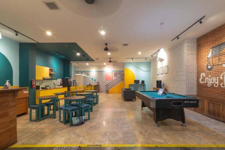 Wonderloft Hostel