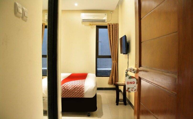 Oyo 148 Cempaka Place Homestay Near Jakarta Islamic Hospital