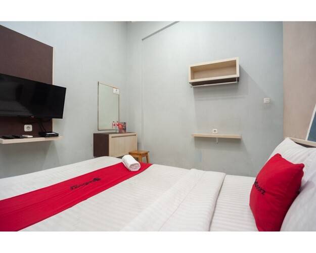 Reddoorz Near Binus Anggrek 2