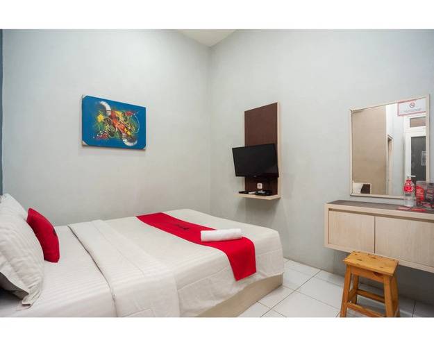 Reddoorz Near Binus Anggrek 2