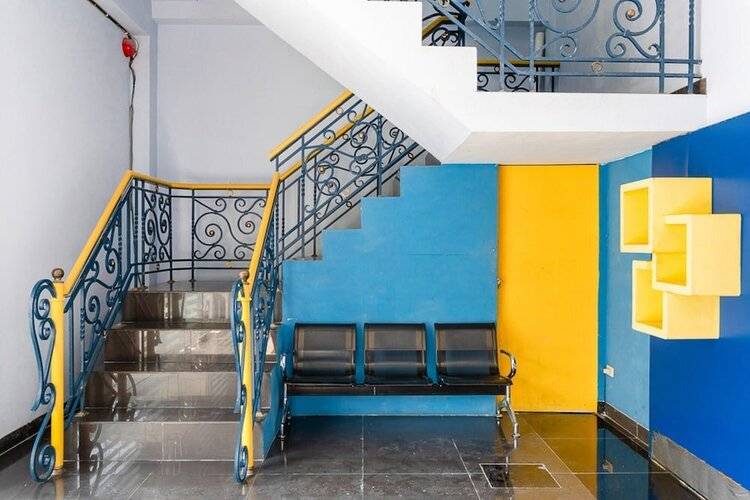 Reddoorz Plus Near Taman Ismail Marzuki