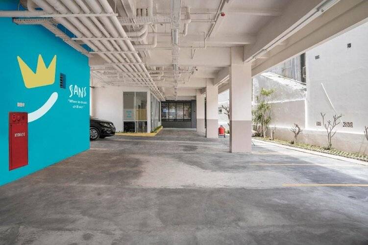 Sans Hotel Puri Indah Jakarta