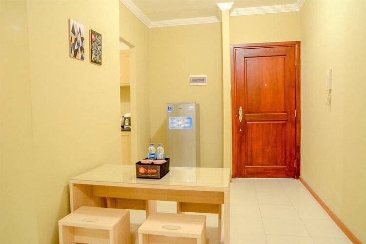 2 Bedrooms Grand Palace Apartment Kemayoran By Travelio