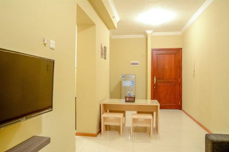 2 Bedrooms Grand Palace Apartment Kemayoran By Travelio