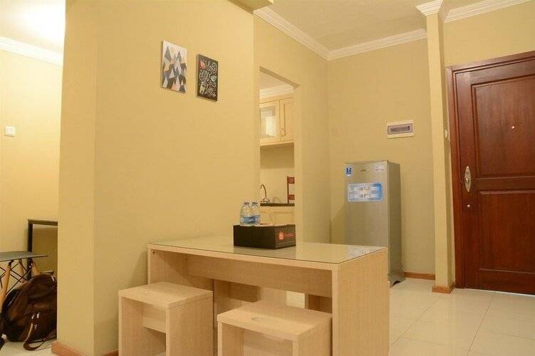 2 Bedrooms Grand Palace Apartment Kemayoran By Travelio