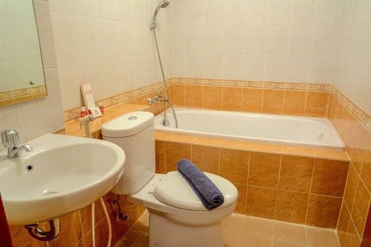 2 Bedrooms Grand Palace Apartment Kemayoran By Travelio