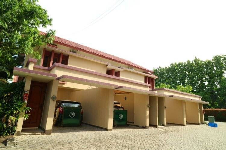 678 Cawang Hotel