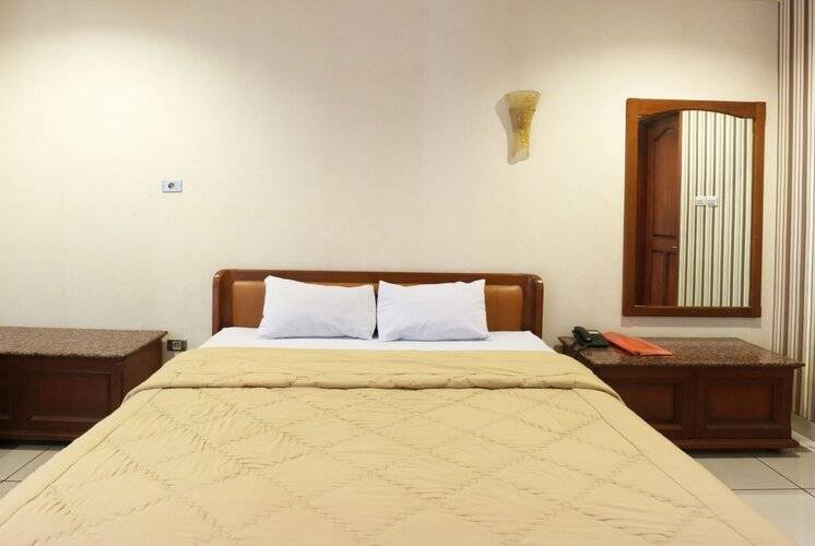 678 Cawang Hotel
