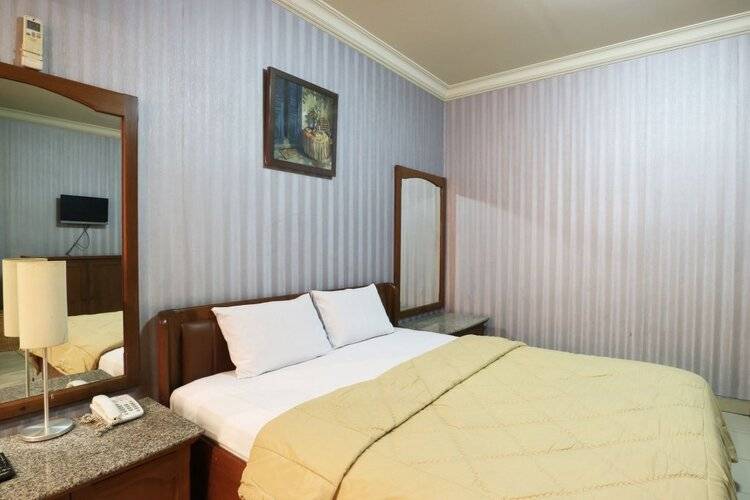 678 Kemang Hotel
