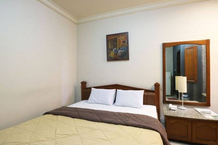 678 Kemang Hotel
