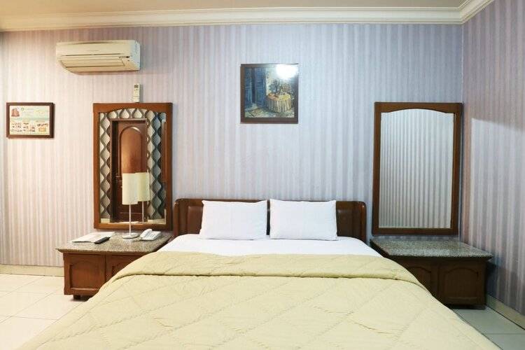 678 Kemang Hotel
