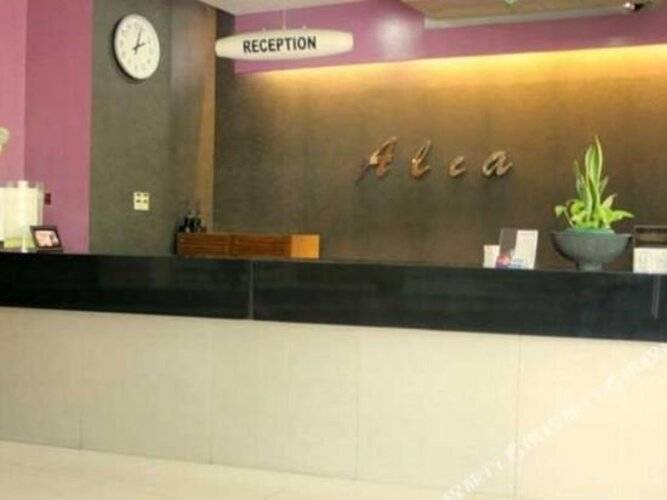 Alia Pasar Baru Hotel