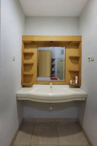 Oyo 297 45 Residence