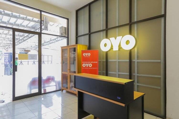 Oyo 866 Idola Residence