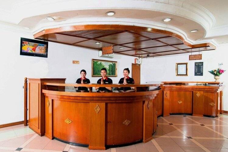 Puri Jaya Hotel