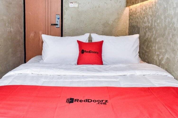 Reddoorz Plus @ Kemayoran