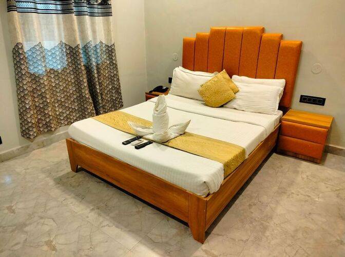 Seras Beach Side Hotel