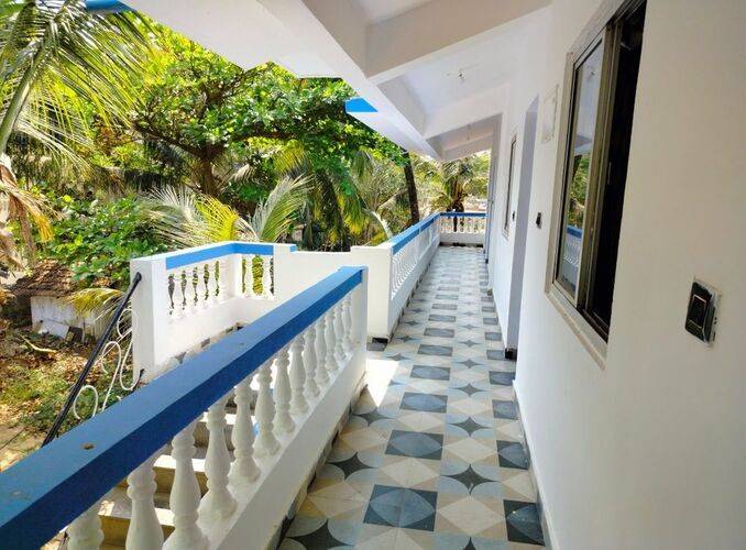Seras Beach Side Hotel
