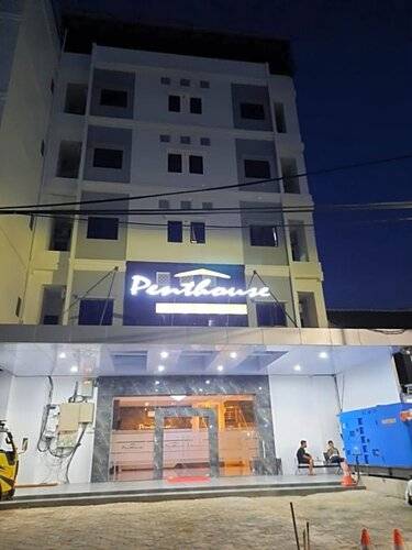 Ams Penthouse