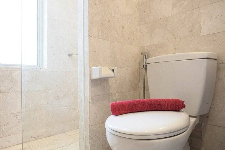 Comfortable Deluxe 2br At The Empyreal Condominium Epicentrum Apartment By Travelio
