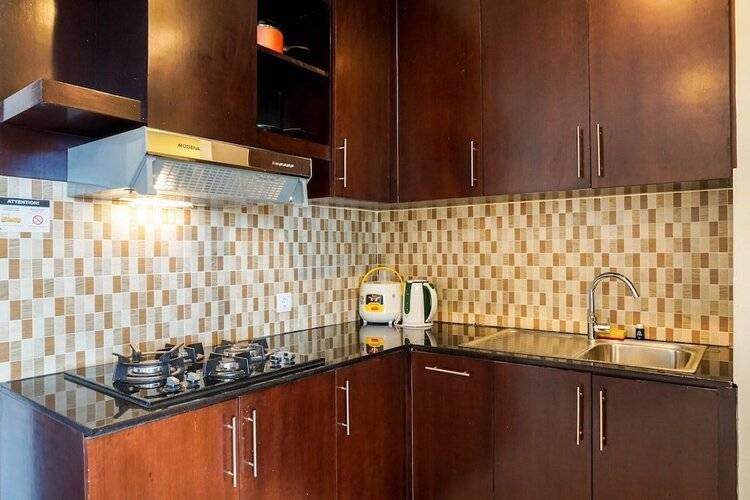 Comfortable Deluxe 2br At The Empyreal Condominium Epicentrum Apartment By Travelio