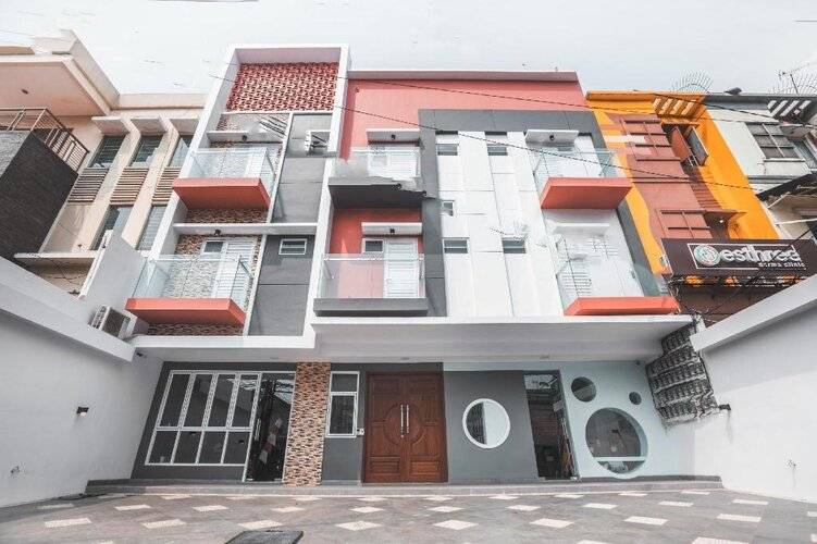 Oyo 1487 Residence Khoe