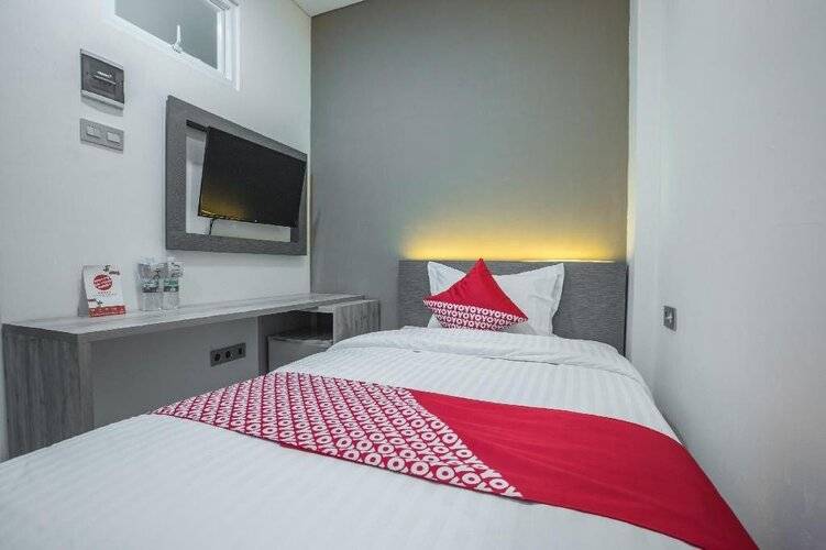 Oyo 1487 Residence Khoe