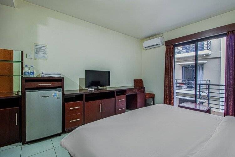Plaza 68 Residence