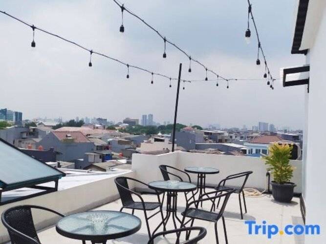 Puri Maju