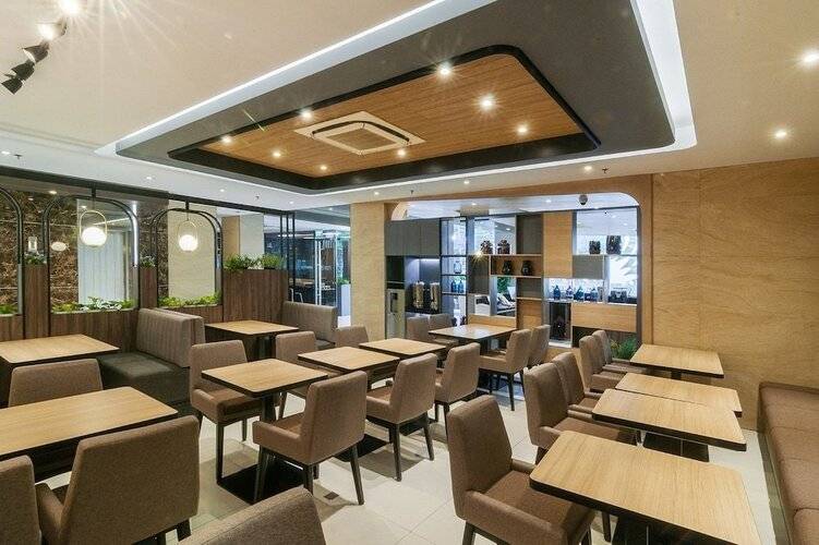 Fox Lite Grogol Jakarta