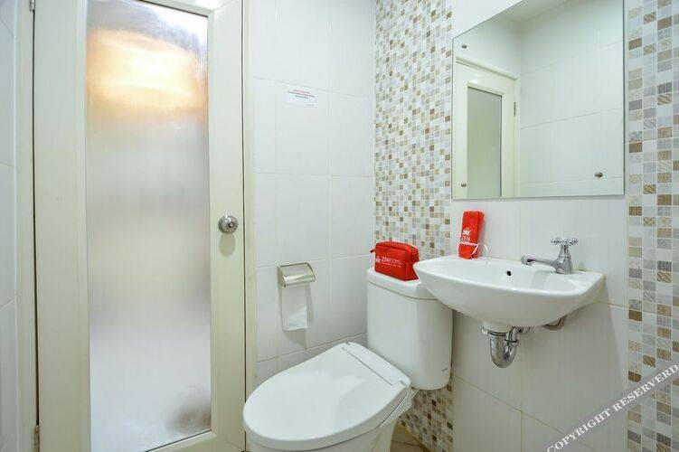 Ethan Hotel Cilincing Plaza