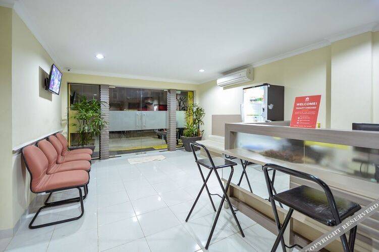 Ethan Hotel Cilincing Plaza