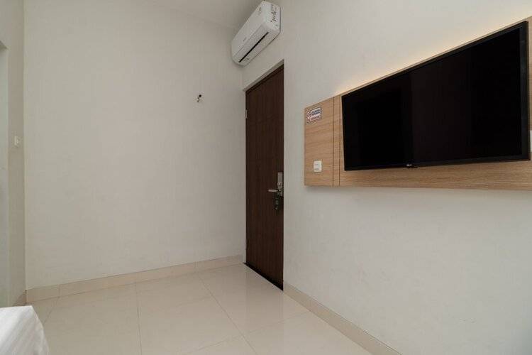 Urbanview Hotel Cengkareng Jakarta