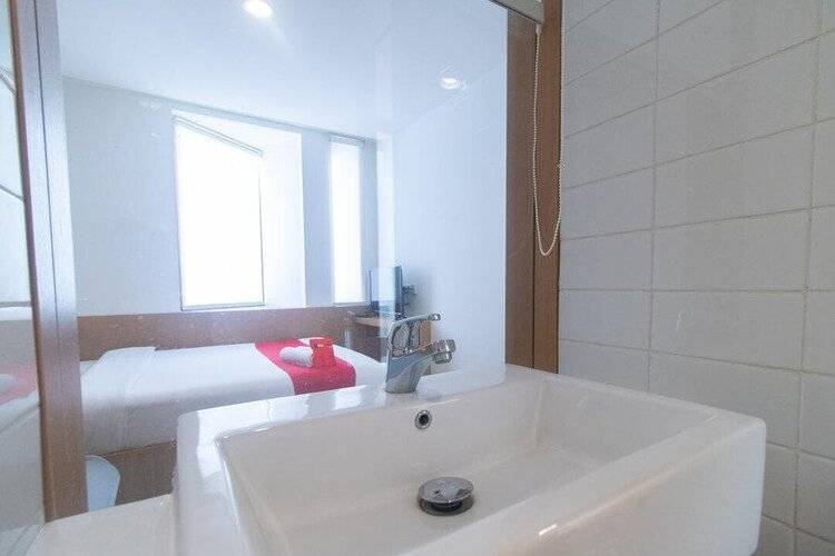 Urbanview Odori Residence Pondok Indah