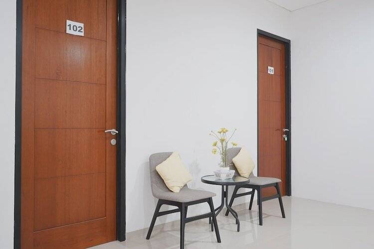 Urooms Panglima Polim